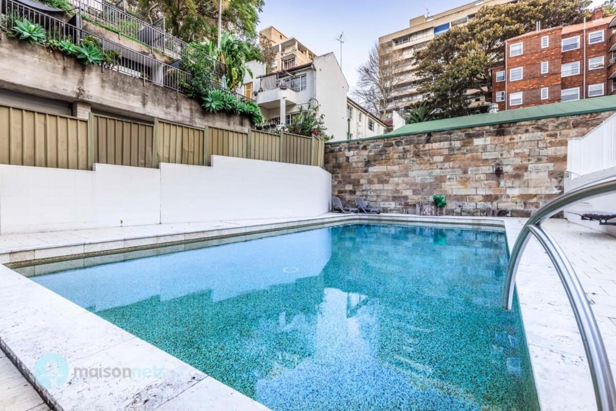 Studio Apt With Parking Balcony & Water Views 시드니 외부 사진