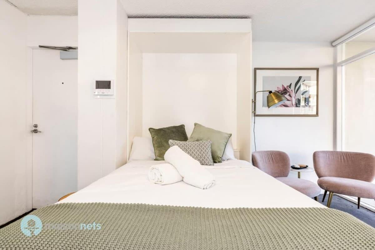 Studio Apt With Parking Balcony & Water Views 시드니 외부 사진